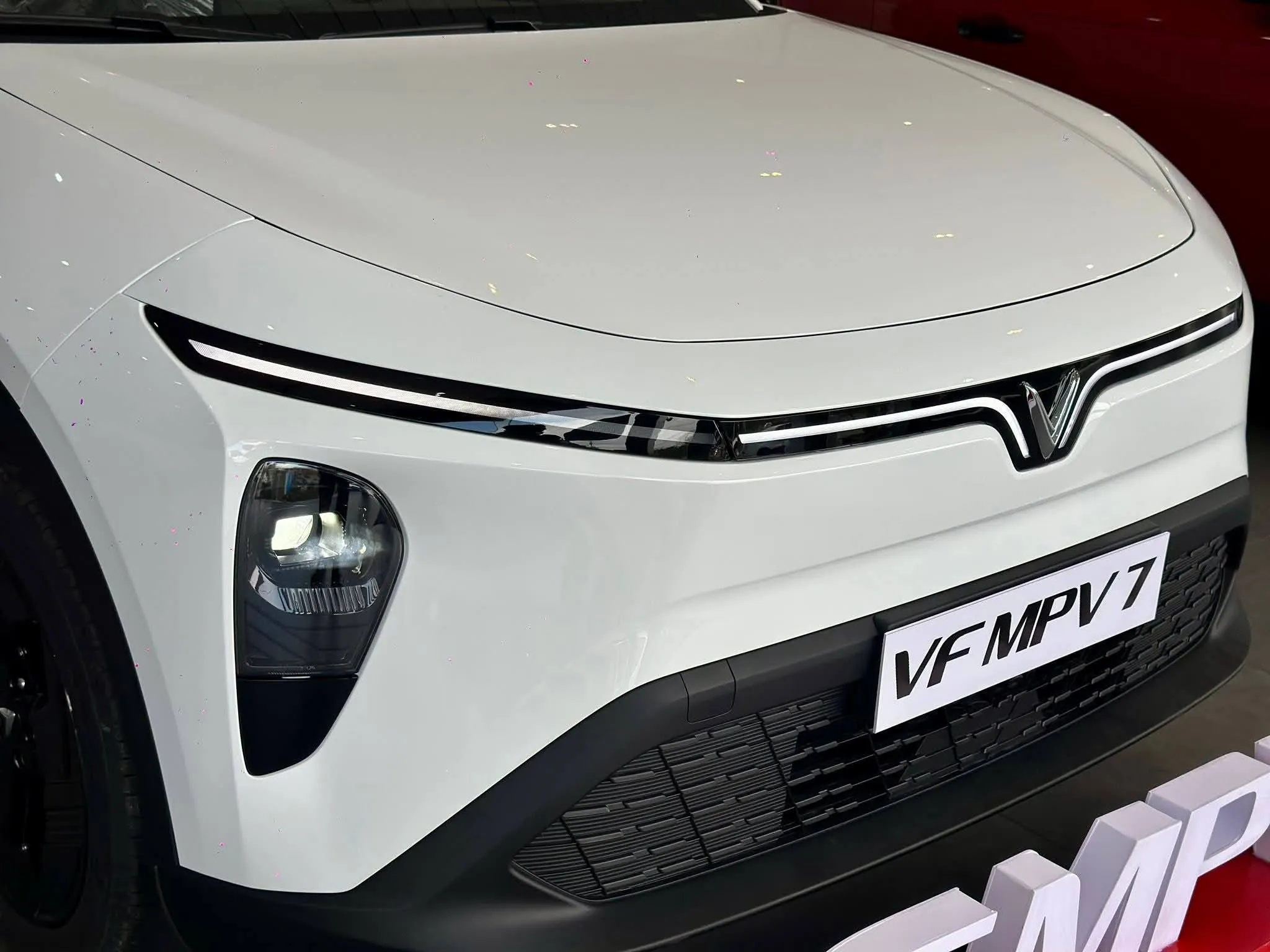 VinFast MPV7 - Khoang lái